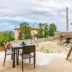 Guesthost - Podere Rural Chic - Garden & Parking Siena