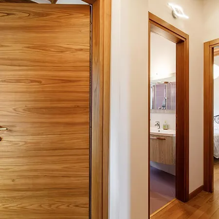 Podere Rural Chic W Private Garden & Parking Apartmán *