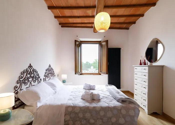 Guesthost - Podere Rural Chic - Garden & Parking 시에나