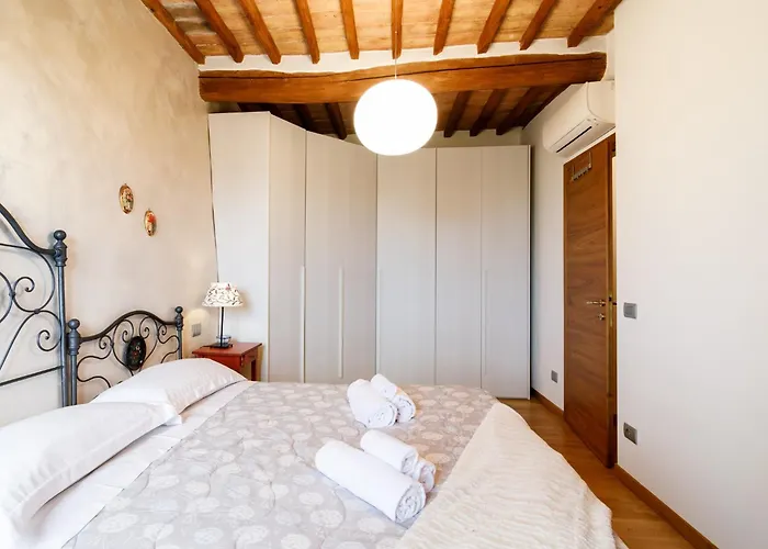 Apartment Guesthost - Podere Rural Chic - Garden & Parking