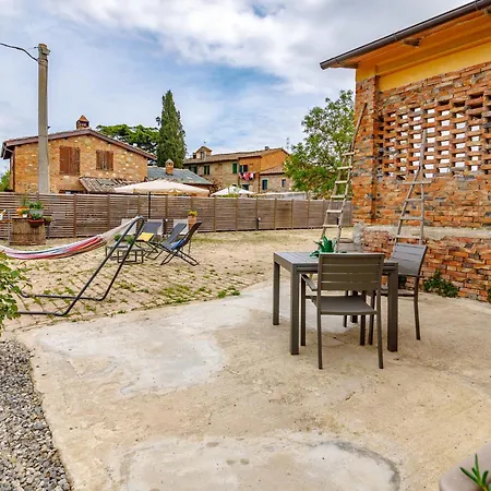 Apartman Podere Rural Chic W Private Garden & Parking